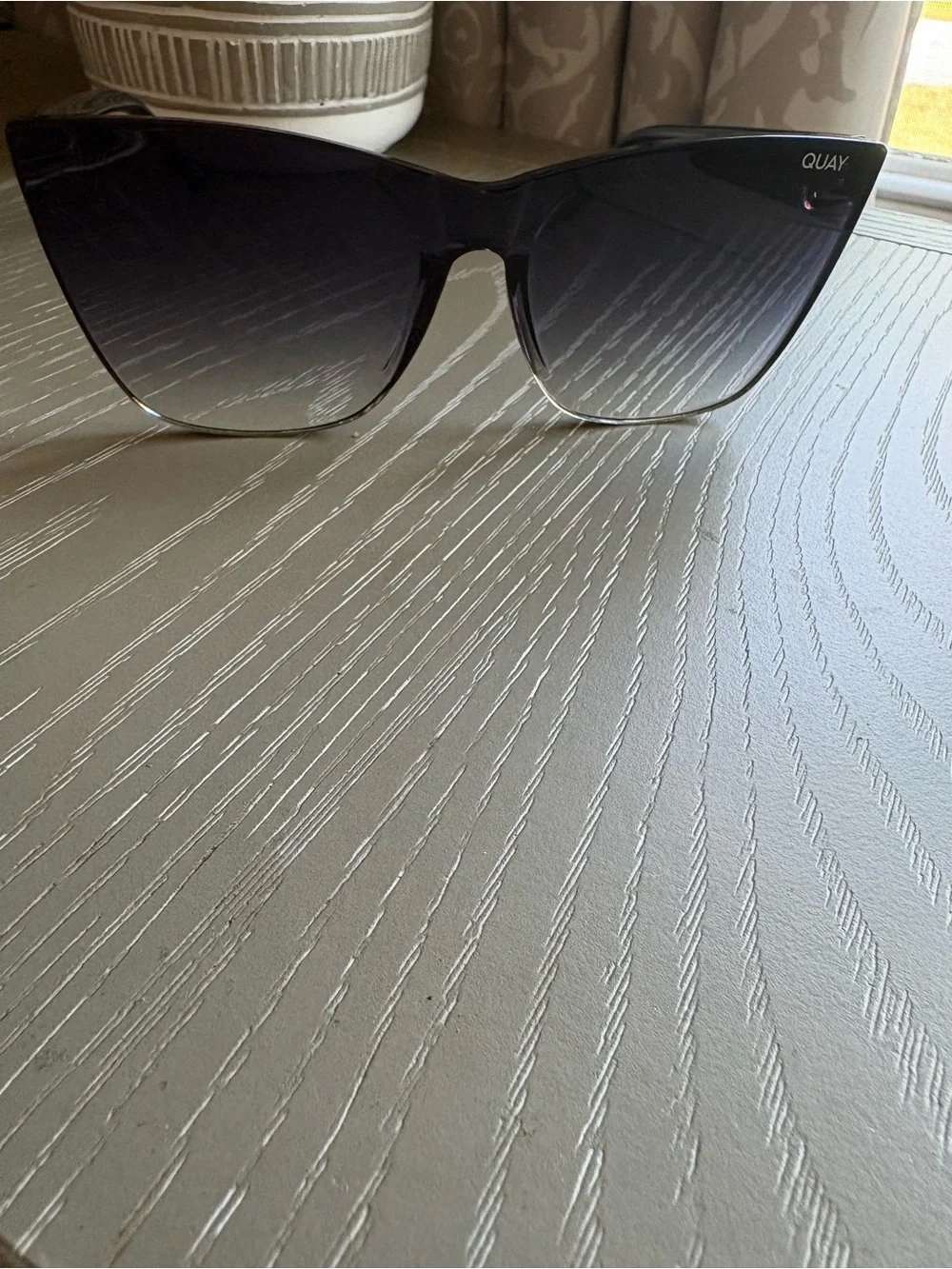 Quay Australia Cat-Eye Shield Sunglasses - Gradient Purple Black